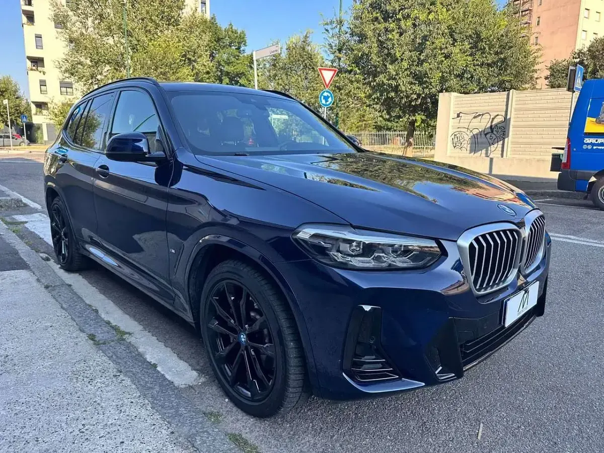 Usata BMW X3 M Sport 184 CV (135 kW) 2023 Tanzanite blue metallic SUV