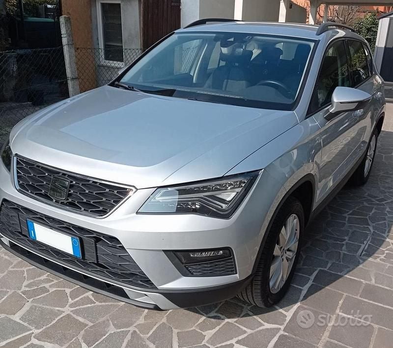Usata Seat Ateca Business 116 CV (85 kW) 2020 Grigio SUV
