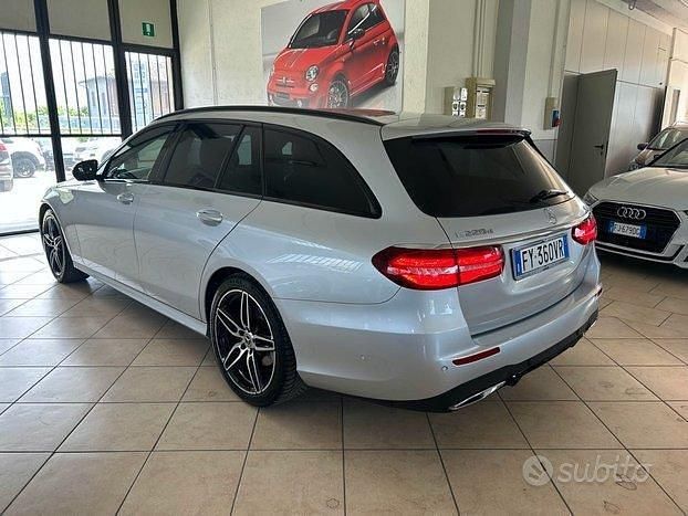 Usata Mercedes E220 Premium 194 CV (142 kW) 2020 Argento Station wagon