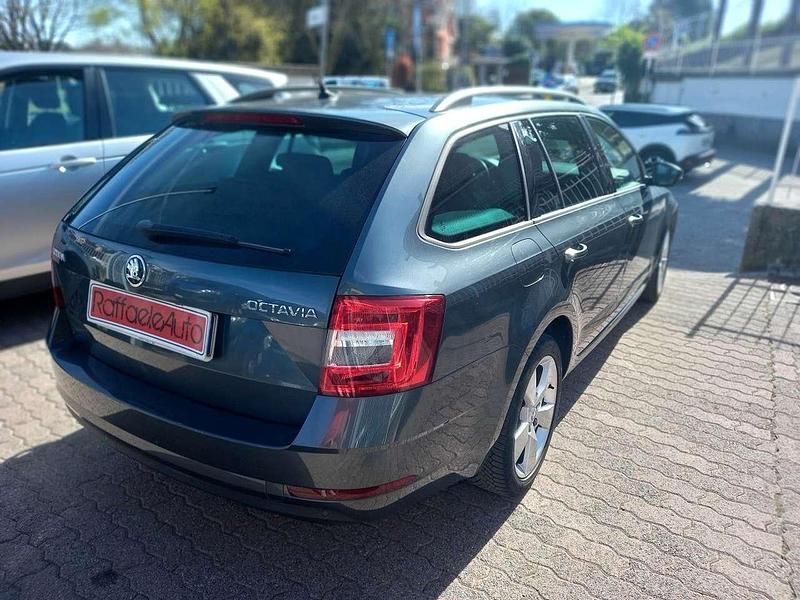 Usata Skoda Octavia Style 150 CV (110 kW) 2020 Other Station wagon