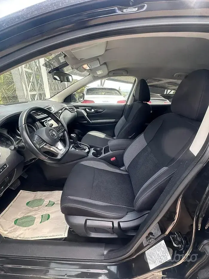 Usado Nissan Qashqai Acenta 131 CV (96 kW) 2018 Negro SUV