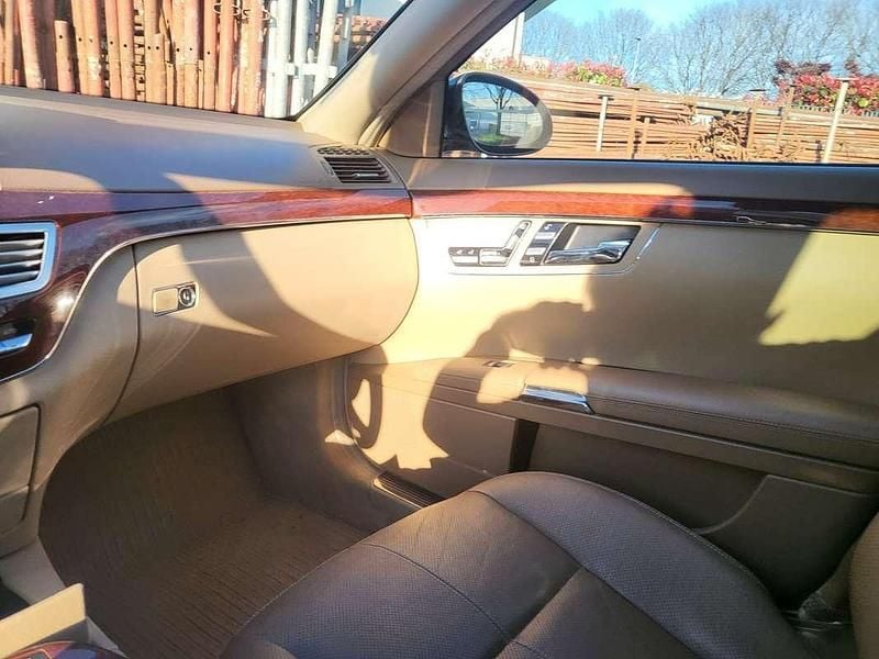 Usata Mercedes S320 Avantgarde 235 CV (172 kW) 2008 Nero Berlina