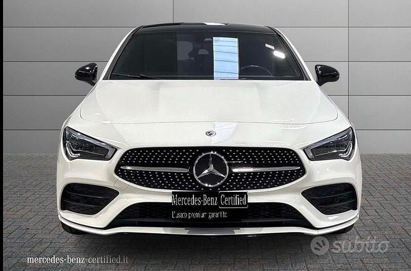 Usata Mercedes CLA220 Premium Plus 190 CV (139 kW) 2019 Bianco Berlina