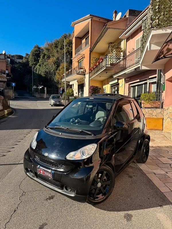 Nero Usata 2010 Smart ForTwo Cabrio Pulse Cabrio | 6999 € (Buon prezzo) - Immagine 1/4