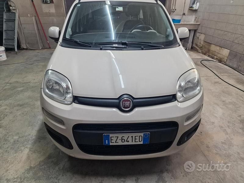 Usata Fiat Panda 69 CV (50 kW) 2015 Beige Utilitaria