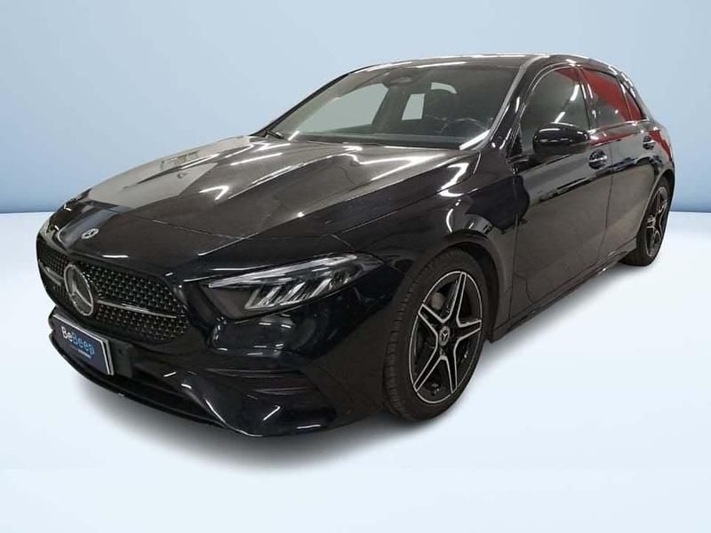 Nero Usata 2023 Mercedes A200 Advanced Plus Berlina | 31.600 € (Buon prezzo) - Immagine 1/4