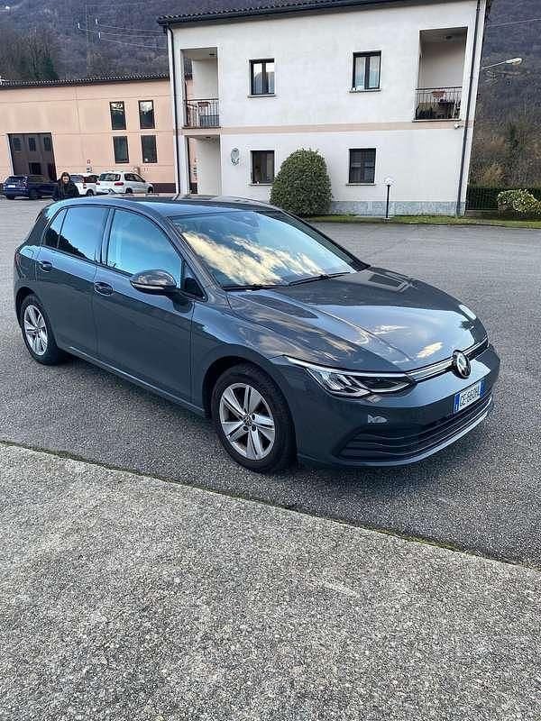 Usata VW Golf VIII Edition 150 CV (110 kW) 2020 Grigio Berlina