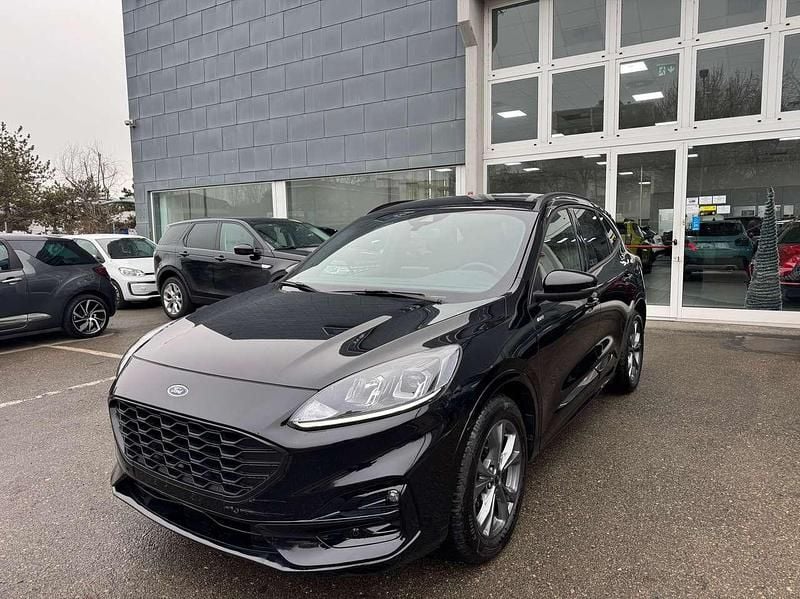 Usata Ford Kuga ST-Line 120 CV (88 kW) 2024 Nero metallizzato SUV