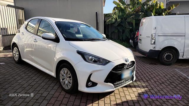 Usata Toyota Yaris Hybrid Active 2023 Bianco