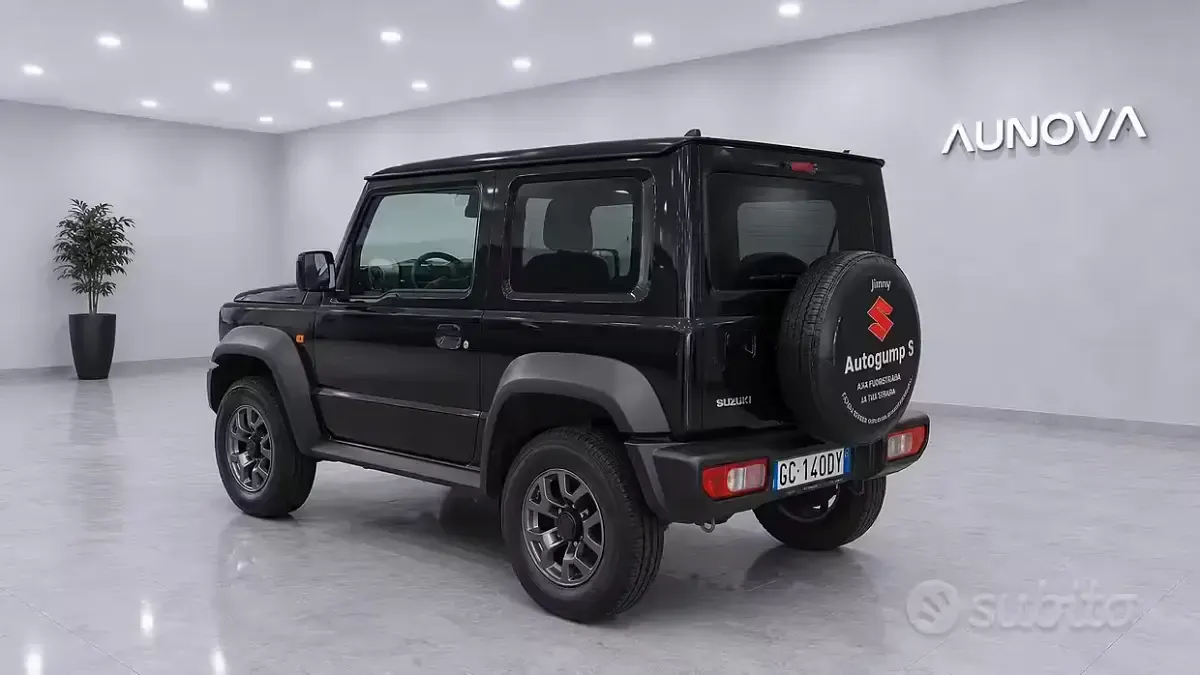 Usata Suzuki Jimny 102 CV (75 kW) 2020 Nero SUV