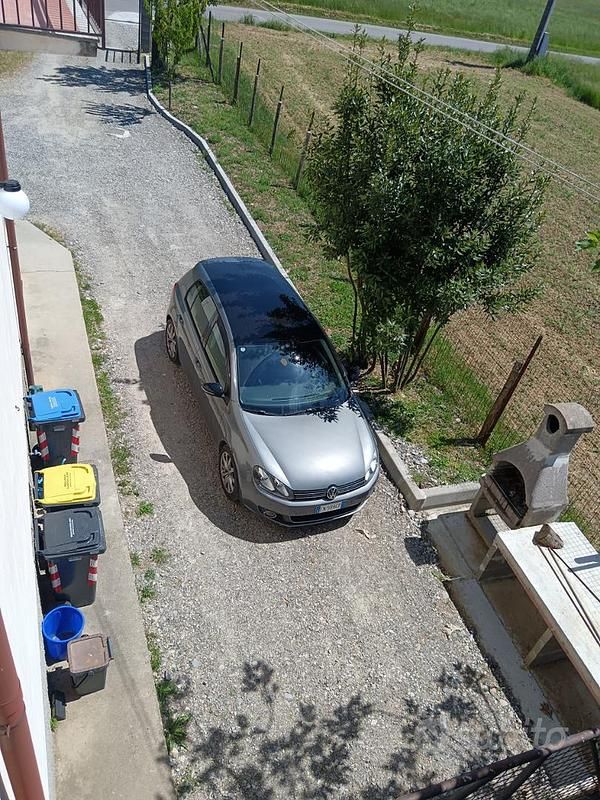 Usata VW Golf VI 140 CV (102 kW) 2012 Grigio Utilitaria