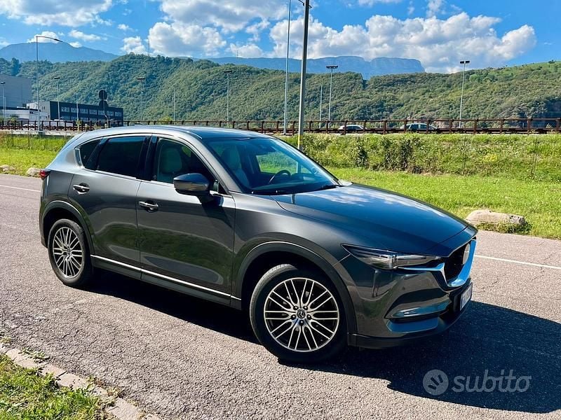 Usata Mazda CX-5 Exclusive 175 CV (128 kW) 2018 Grigio SUV