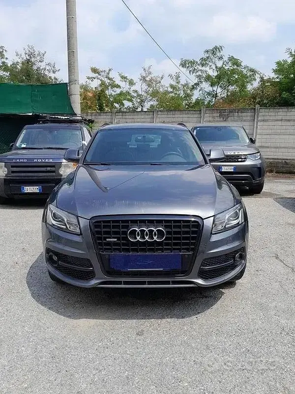 Usata Audi Q5 Advanced Plus 240 CV (176 kW) 2011 Grigio SUV