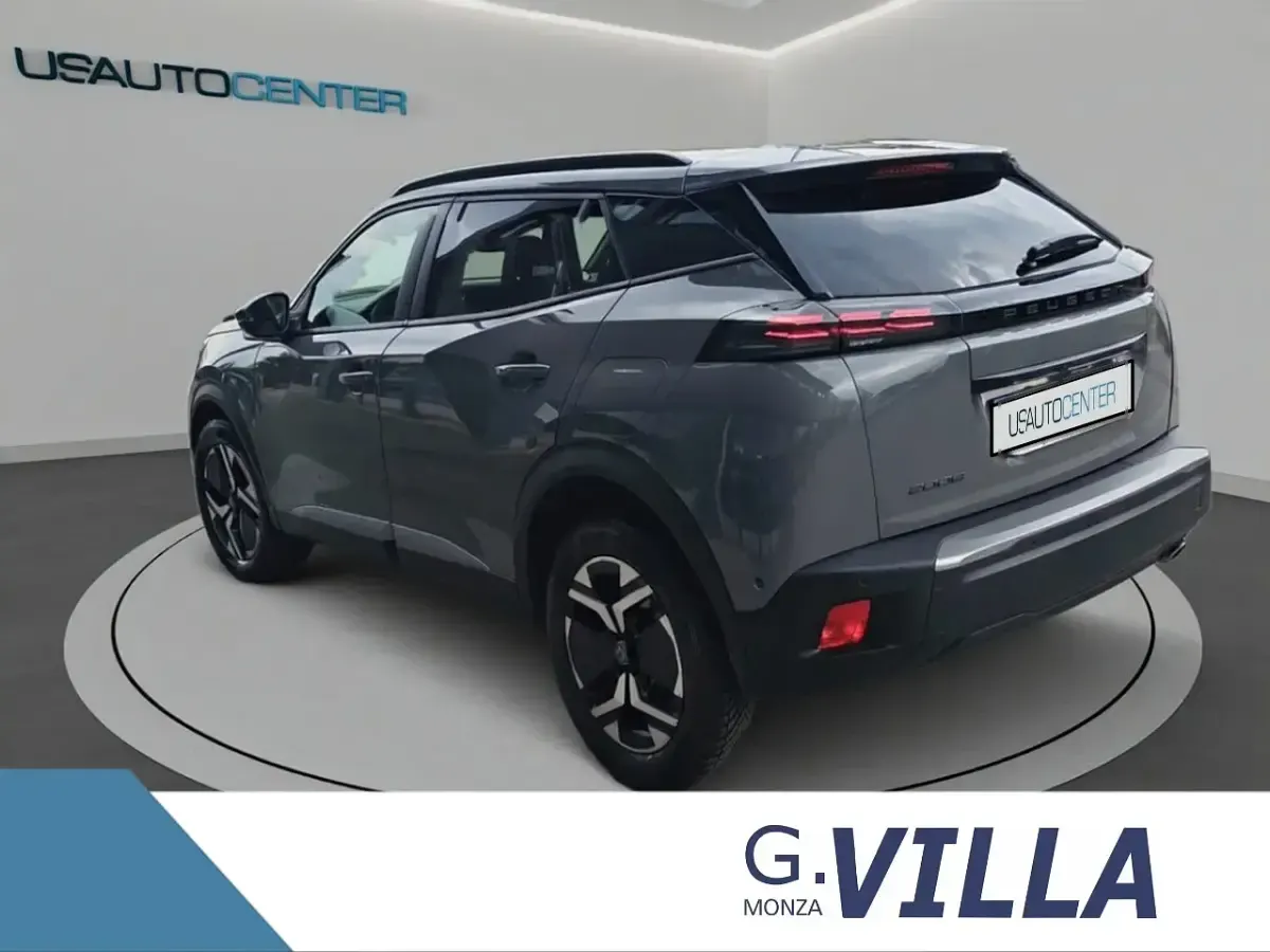 Usata Peugeot 2008 Allure 145 CV (106 kW) 2023 Nero SUV