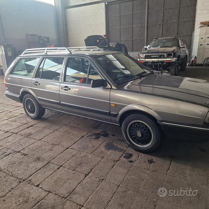 Usata VW Passat GTD 69 CV (50 kW) 1987 Grigio Station wagon