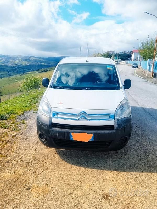 Usata Citroën Berlingo 90 CV (66 kW) 2010 Bianco Monovolume