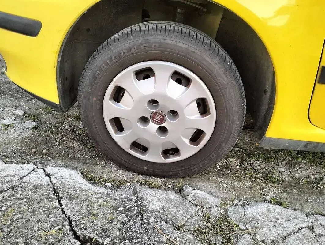 Usata Fiat Punto Cabriolet S 60 CV (44 kW) 1998 Giallo Cabrio