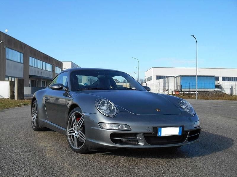Usata Porsche 911 Carrera 4S 355 CV (261 kW) 2007 Grigio Coupé