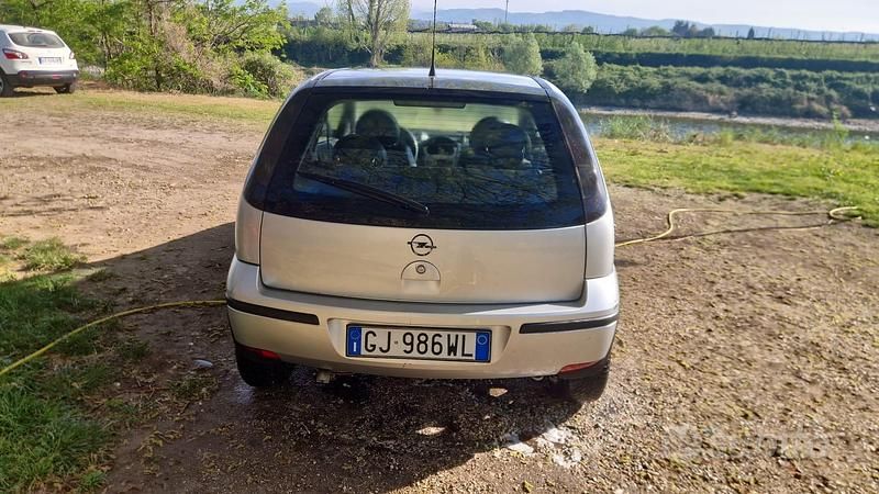 Usata Opel Corsa 2003 Grigio Utilitaria