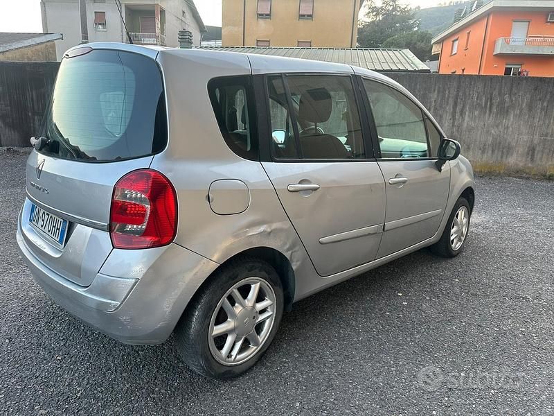Usata Renault Modus 2008 Grigio Monovolume