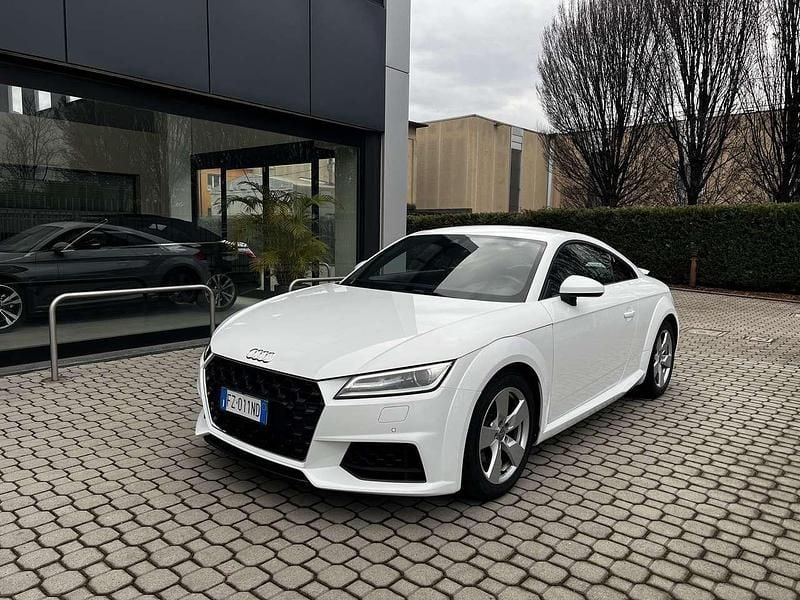 Usata Audi TT Ambiente 197 CV (144 kW) 2020 Bianco Coupé