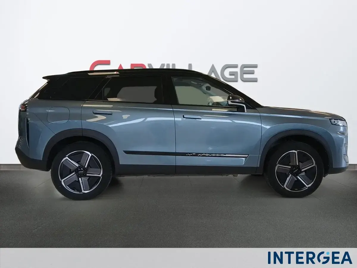 Usata Jaecoo 7 347 CV (255 kW) 2025 Olive gray & carbon crystal black roof SUV