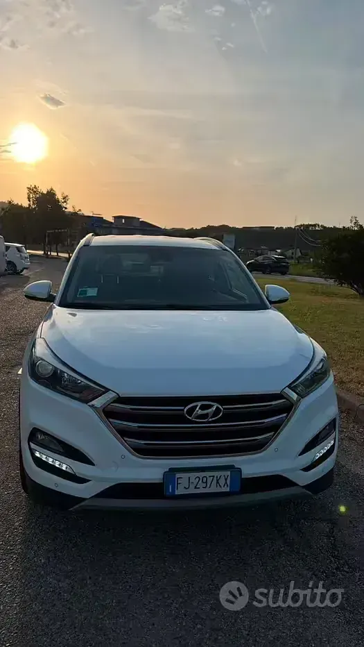 Usata Hyundai Tucson Xpossible 141 CV (103 kW) 2017 Bianco SUV
