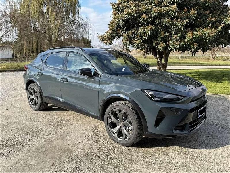 Usata 2025 Cupra Formentor SUV | 36.000 € (Buon prezzo) - Immagine 1/4