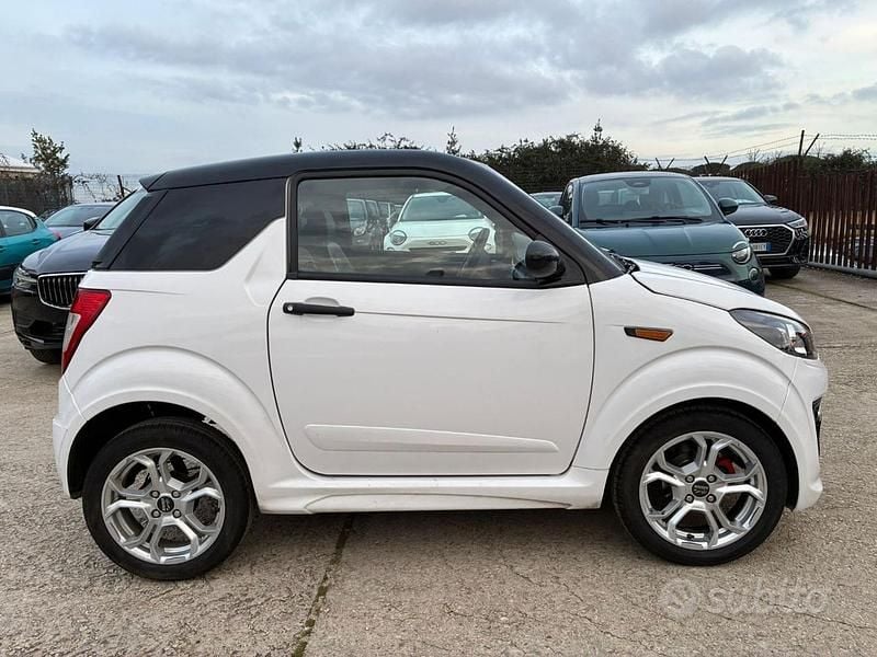 Usata Ligier JS50 2022 Bianco Utilitaria