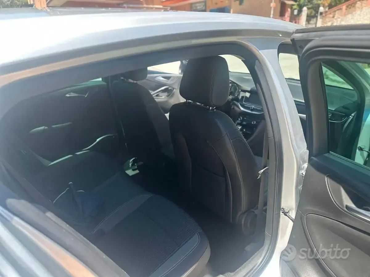 Usata Opel Astra 122 CV (89 kW) 2021 Grigio Berlina