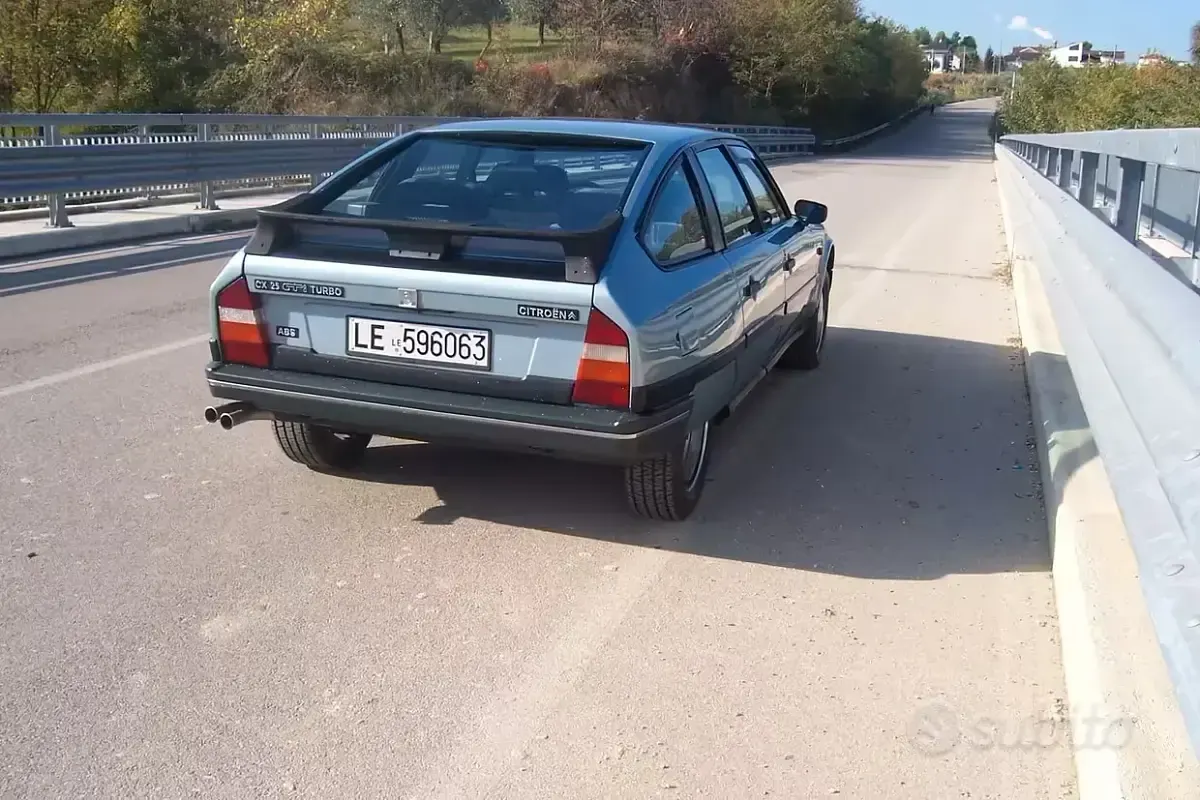 Usata Citroën CX 166 CV (122 kW) 1987 Blu Berlina