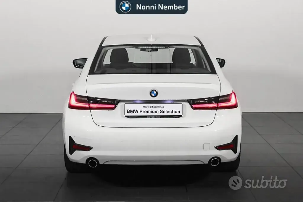 Usata BMW 318 Advantage 150 CV (110 kW) 2022 Alpin white pastello Berlina