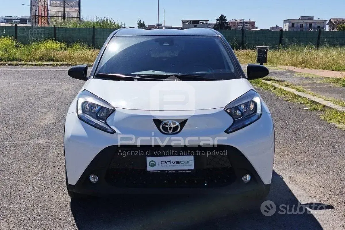 Usata Toyota Aygo X Trend 72 CV (52 kW) 2024 Nero SUV