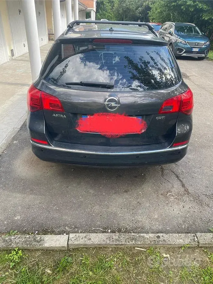 Usata Opel Astra 136 CV (100 kW) 2015 Station wagon