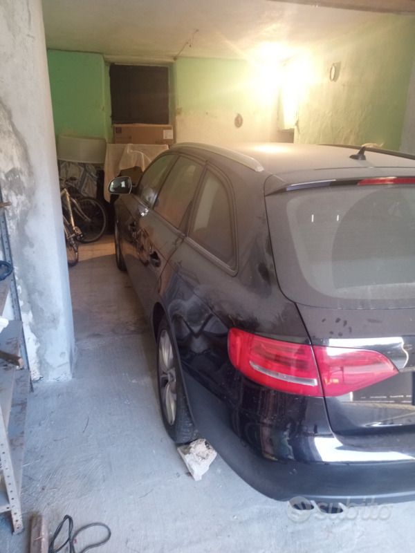 Usata 2008 Audi A4 Tre volumi | 6500 € - Immagine 1/4