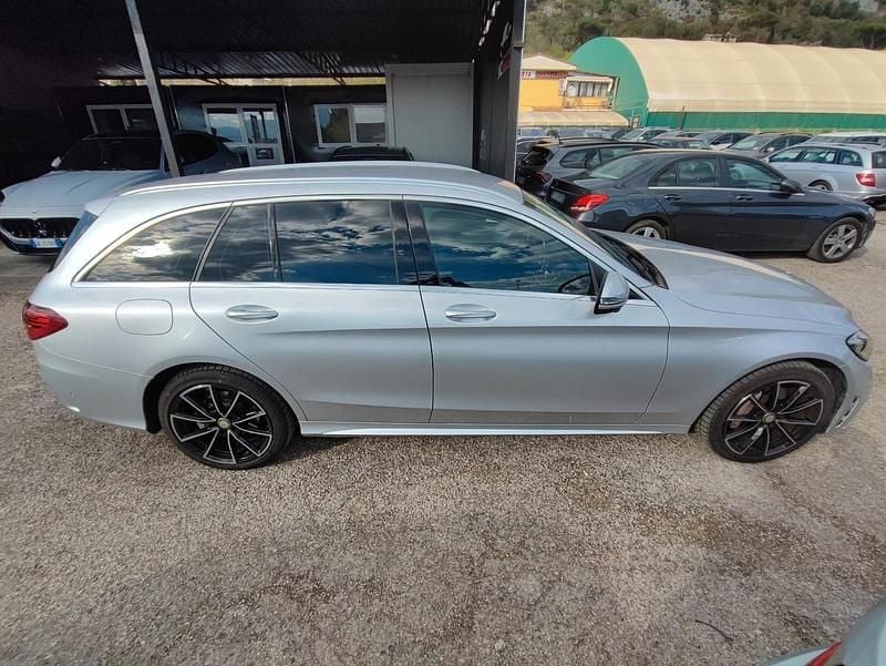 Usata Mercedes C220 Premium 194 CV (142 kW) 2019 Argento Station wagon