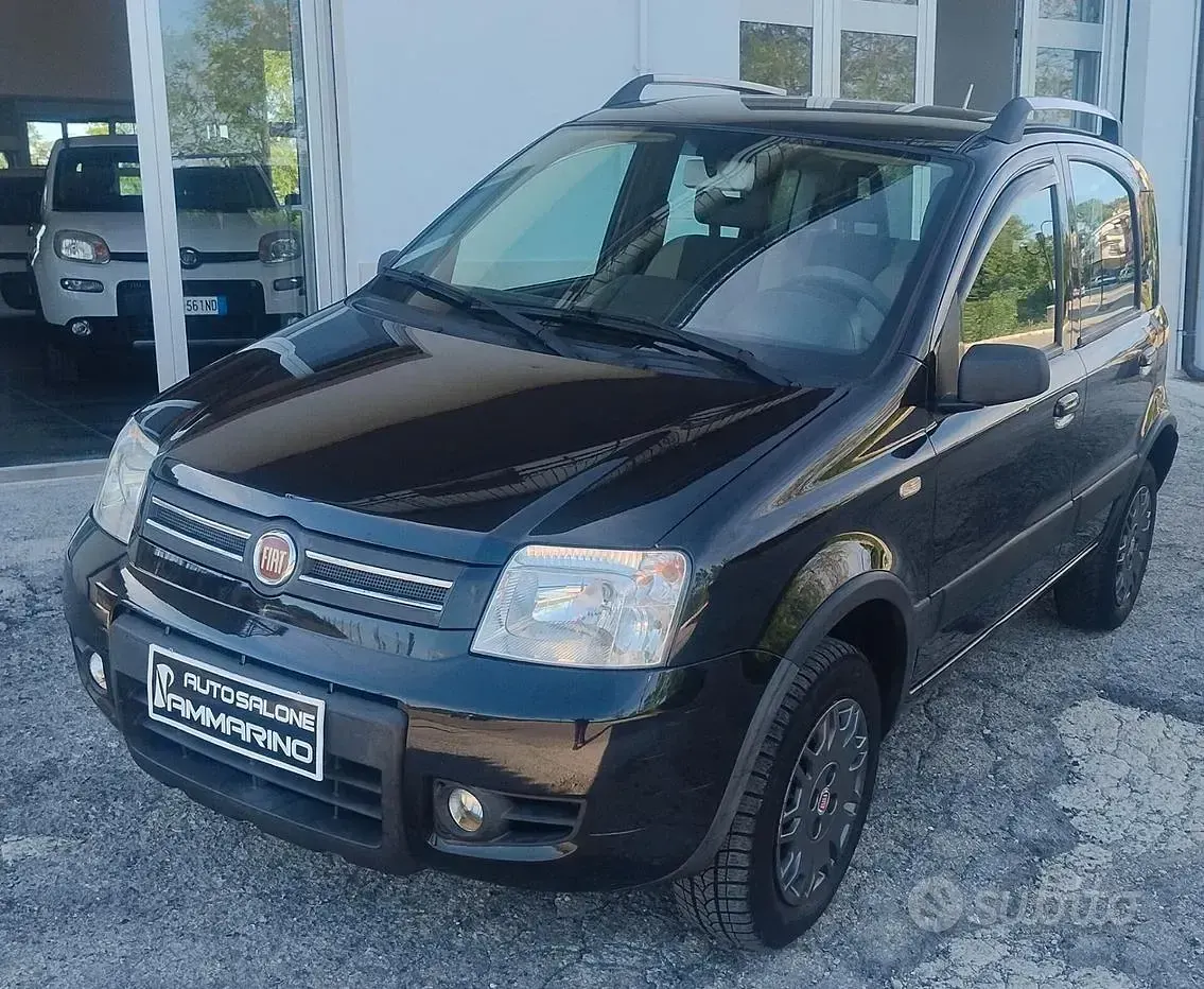 Usata Fiat Panda 4x4 Climbing 69 CV (50 kW) 2007 Nero Utilitaria