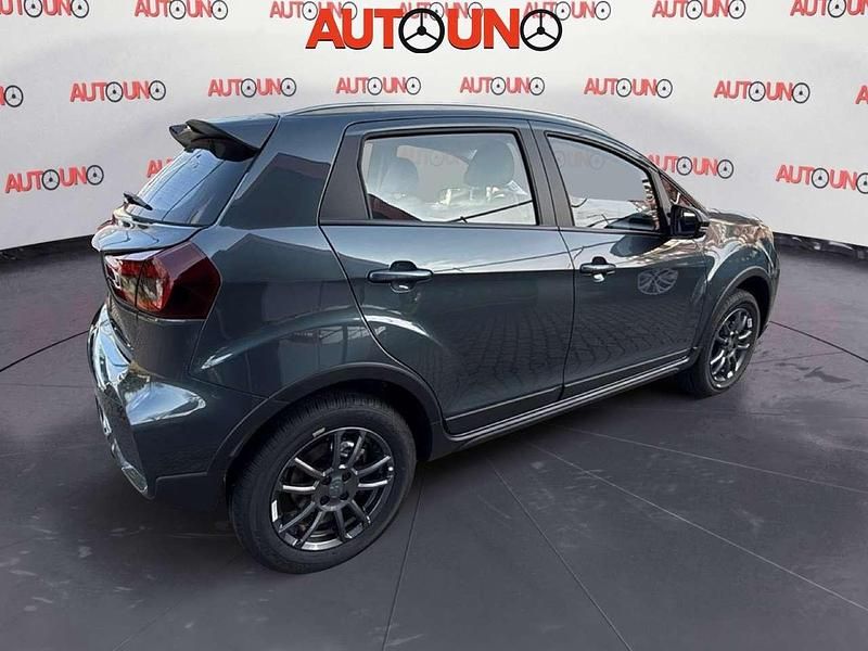 Nuova EMC QUATTRO 103 CV (75 kW) 2026 Grigio SUV