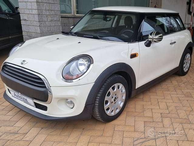 Bianco Usata 2015 Mini ONE Due volumi | 12.000 € (Buon prezzo) - Immagine 1/4