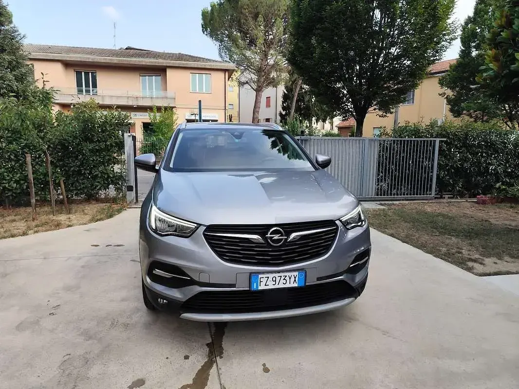 Usata Opel Crossland X Ultimate 131 CV (96 kW) 2020 SUV