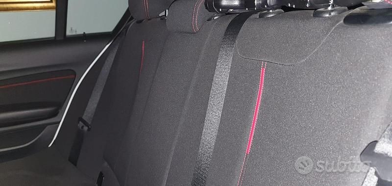 Usata BMW 116 2012 Bianco Utilitaria