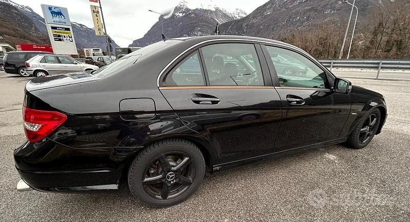 Usata Mercedes C200 2011 Nero Berlina