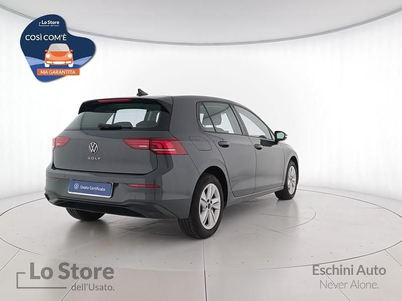 Begagnad VW Golf VIII Life 116 HK (85 kW) 2025 Grå Sedan