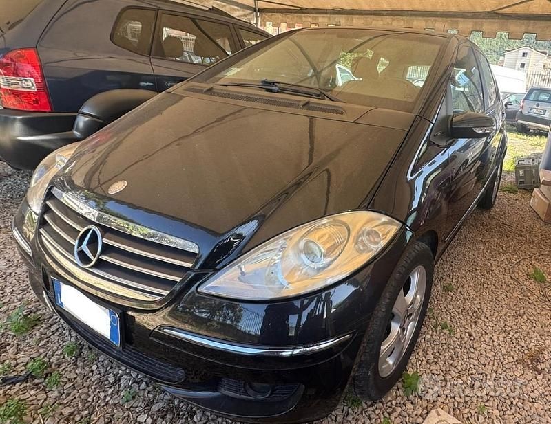 Usata Mercedes A180 Avantgarde 109 CV (80 kW) 2007 Nero(met.) Utilitaria