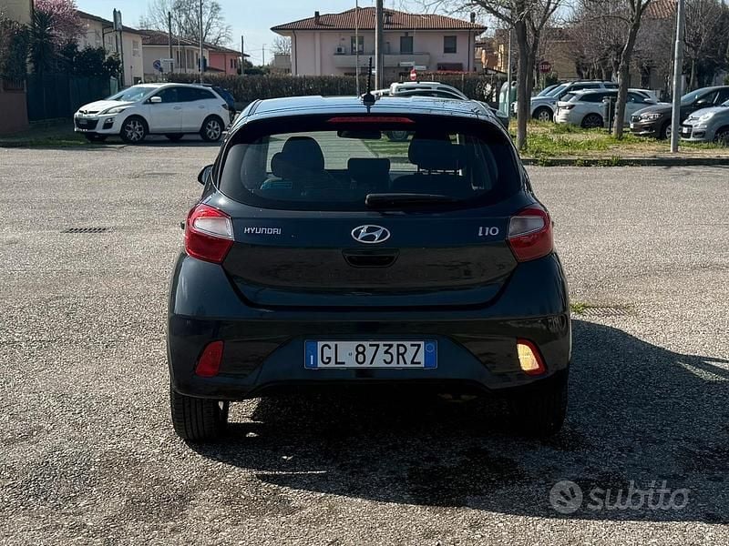 Usata Hyundai i10 67 CV (49 kW) 2022 Utilitaria