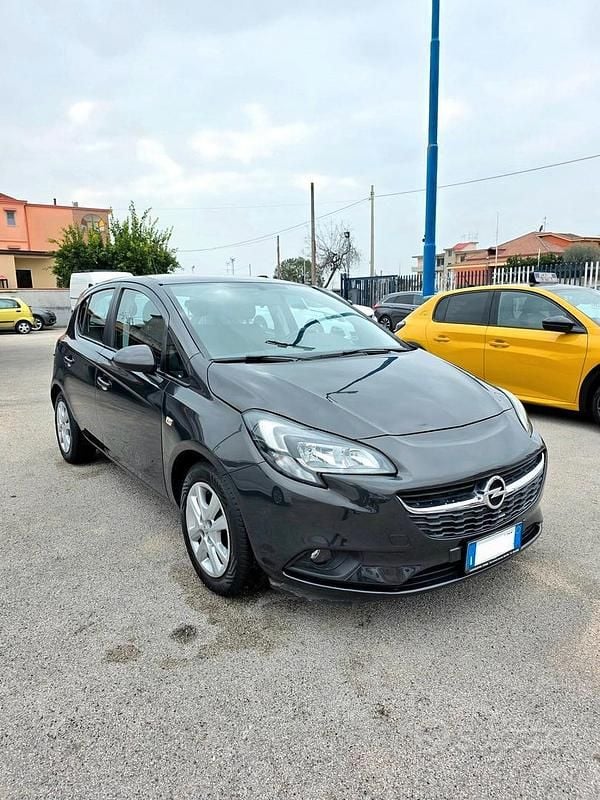 Usata Opel Corsa 90 CV (66 kW) 2016 Grigio Utilitaria