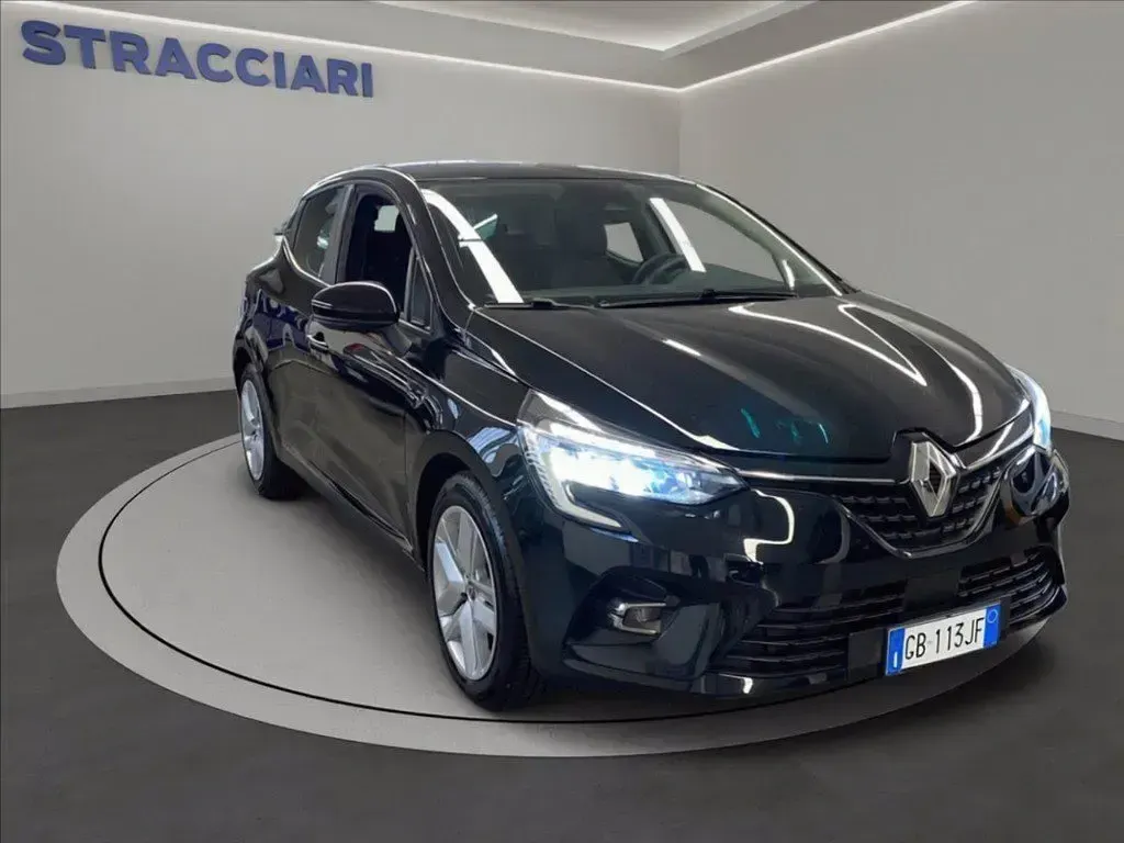 Begagnad Renault Clio V SE 72 HK (52 kW) 2020 Svart Halvkombi