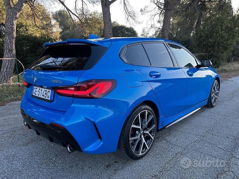 Usata BMW 128 M Sport 265 CV (194 kW) 2021 Blu Berlina