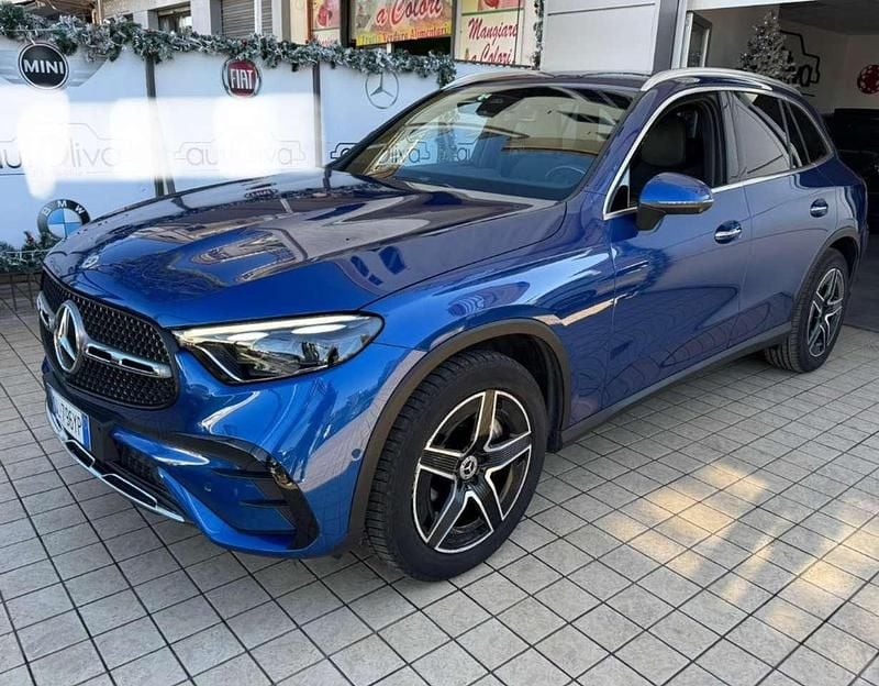 Usata Mercedes GLC220 AMG Line Premium Plus 197 CV (144 kW) 2023 Blu/azzurro SUV