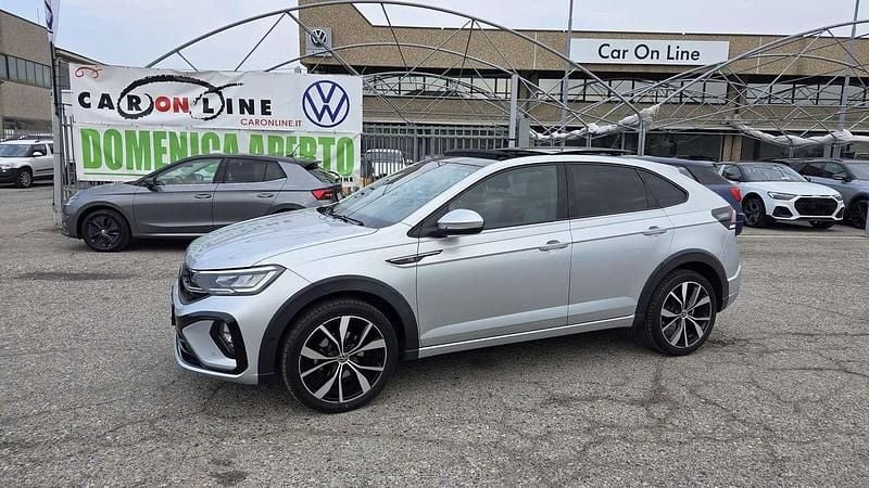 Usata VW Taigo R-line 110 CV (80 kW) 2023 Reflex silver SUV